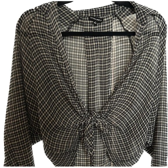 Silky Tartan plaid top that ties in front with a bow - Picture 2 of 3